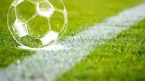 王晶回应带货争议：收高额直播费却仅售出800元，称其为“神经病”