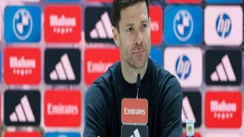 利物浦英超征程再现尴尬！全场8射未中，创2010年后首度零射正记录！