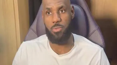 西部风云突变！爱德华兹独木难支，39分7板难挡灰熊逆袭，火箭逆袭成最大惊喜！