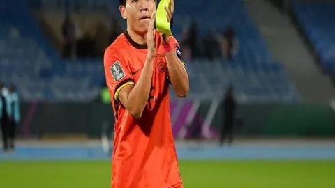 马丁获托雷盛赞：才华堪比马尔蒂尼